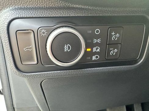 Certified 2025 Ford Explorer ST AWD/4WD image 11