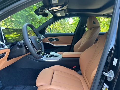 New 2026 BMW 330i Sedan RWD image 7