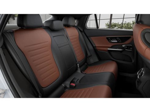 New 2026 Mercedes-Benz GLC 43 AMG 4MATIC Coupe image 4