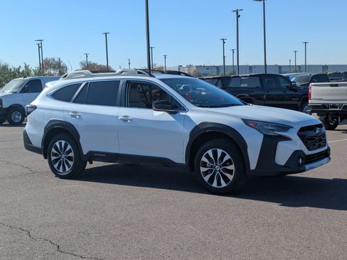 Used 2023 Subaru Outback Limited XT image 8
