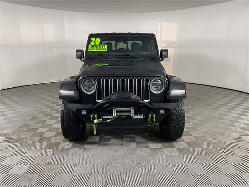 Used 2020 Jeep Gladiator Overland image 17