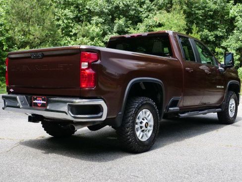 Used 2024 Chevrolet Silverado 2500 LT w/ Safety Package AWD/4WD image 19