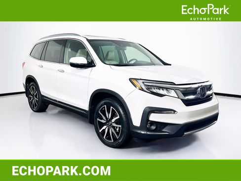 Used 2022 Honda Pilot Touring image 1