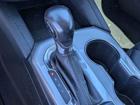 Used 2019 Chevrolet Blazer LT image 22