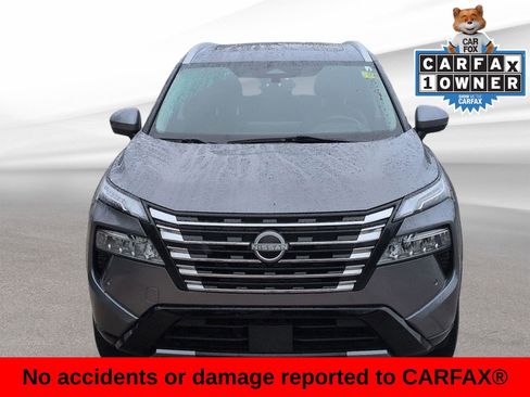 Used 2024 Nissan Rogue Platinum w/ Platinum Premium Package image 3