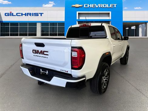 Used 2024 GMC Canyon AT4 AWD/4WD image 8