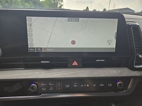 Used 2025 Kia Sportage X-Line AWD/4WD image 18