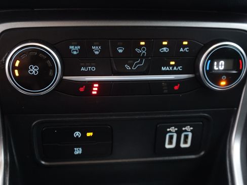 Used 2020 Ford EcoSport SE FWD image 9