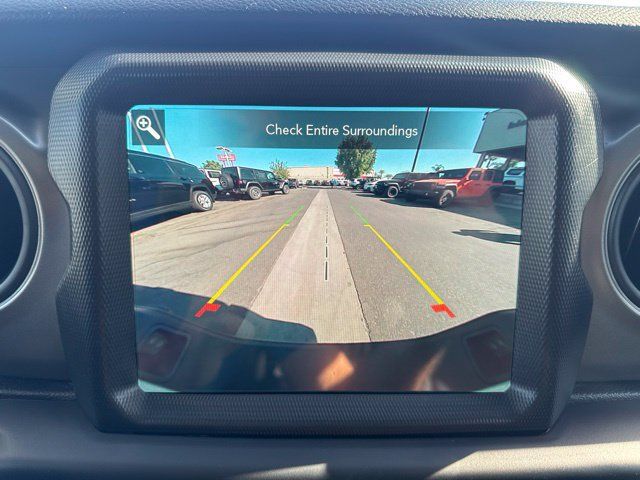 Certified 2022 Jeep Gladiator Sport AWD/4WD image 19
