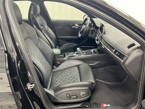 Used 2019 Audi S4 Premium Plus w/ Premium Plus Package image 22