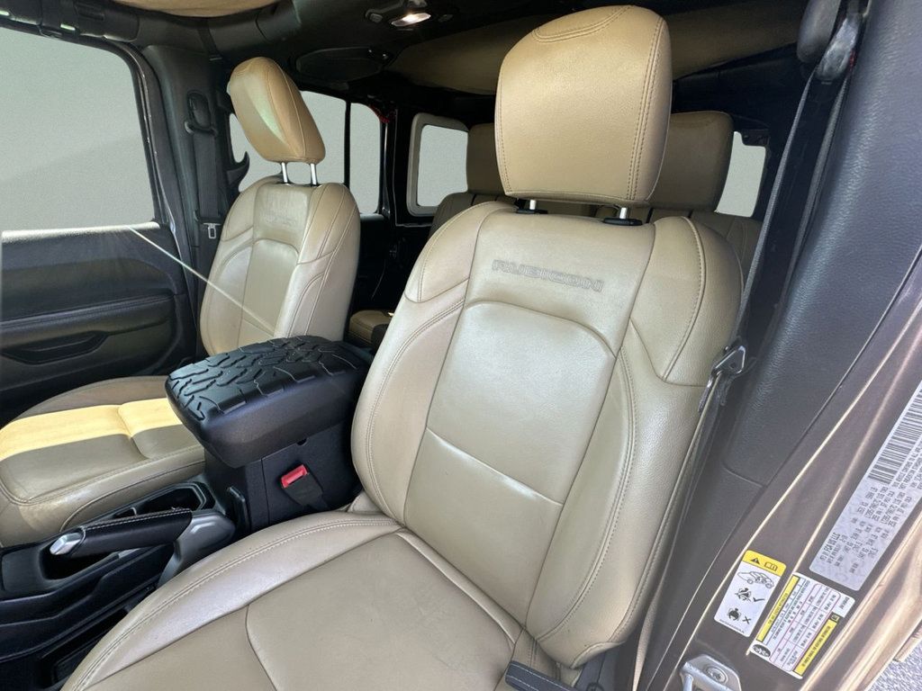 Used 2018 Jeep Wrangler Unlimited Rubicon w/ Dual Top Group AWD/4WD image 22