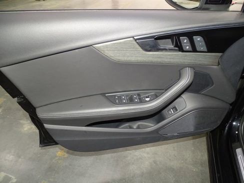 Used 2023 Audi A4 2.0T Premium Plus image 16