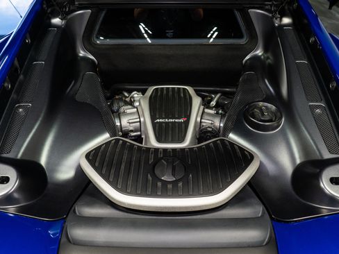 Used 2015 McLaren 650S Coupe image 35