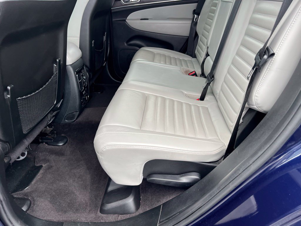 Used 2018 Jeep Grand Cherokee Limited AWD/4WD image 13