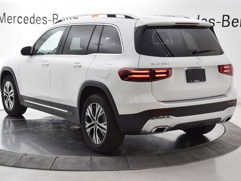 New 2026 Mercedes-Benz GLB 250 image 4