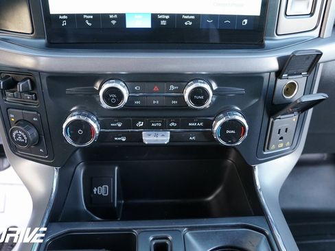 Used 2025 Ford F150 XLT w/ Equipment Group 301A Standard image 27