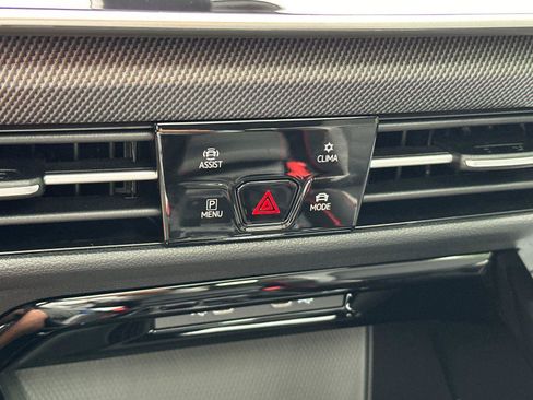 New 2026 Volkswagen GTI SE FWD image 20