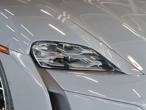 New 2026 Porsche Taycan AWD/4WD image 22