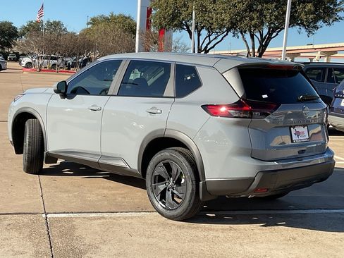New 2026 Nissan Rogue SV image 7