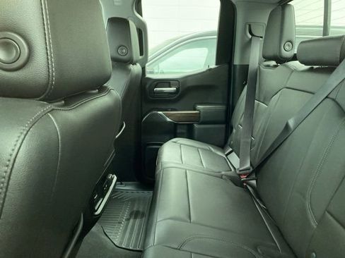 Used 2019 Chevrolet Silverado 1500 RST w/ All-Star Edition AWD/4WD image 6