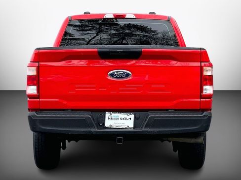 Used 2021 Ford F150 XL w/ Trailer Tow Package image 6