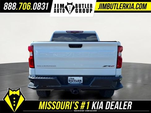 Used 2023 Chevrolet Silverado 1500 ZR2 w/ Technology Package AWD/4WD image 23