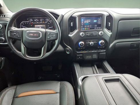 Used 2021 GMC Sierra 1500 AT4 w/ AT4 Premium Package AWD/4WD image 9