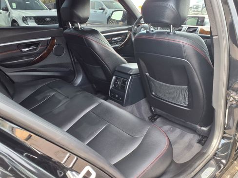 Used 2016 BMW 328i xDrive Sedan AWD/4WD image 13