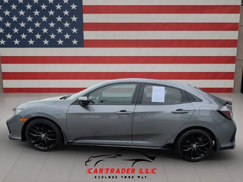 Used 2021 Honda Civic Sport image 6