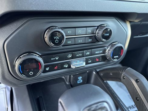 New 2025 Ford Bronco Raptor image 19