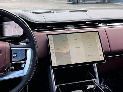 New 2026 Land Rover Range Rover Autobiography AWD/4WD image 11