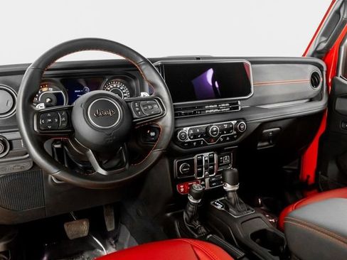 Used 2024 Jeep Wrangler Unlimited Rubicon 392 AWD/4WD image 2