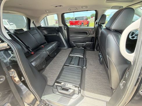 Used 2023 Honda Odyssey EX-L image 29