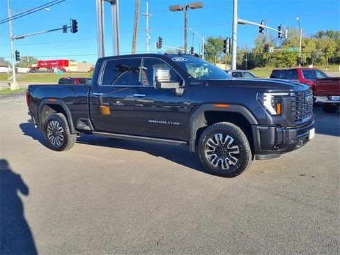 Used 2024 GMC Sierra 2500 Denali Ultimate image 5
