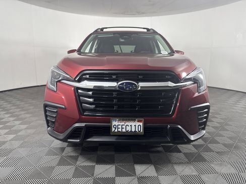 Used 2023 Subaru Ascent Premium w/ Convenience Package image 9