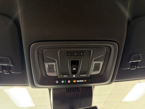 New 2026 GMC Sierra 1500 AT4 w/ Technology Package AWD/4WD image 15