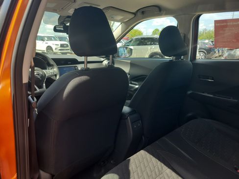 Certified 2024 Nissan Kicks SV FWD image 19