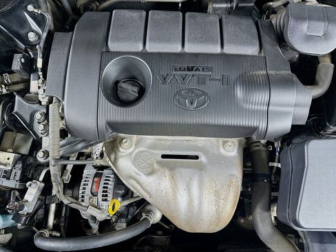 Used 2011 Toyota Camry LE w/ LE Extra-Value Pkg image 31