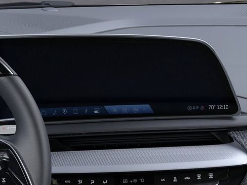 New 2026 Cadillac Optiq Sport 1 w/ LPO, Floor Liner Package AWD/4WD image 20