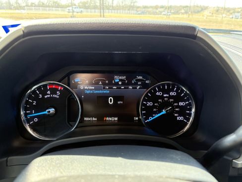 Used 2022 Ford F450 Lariat w/ Lariat Ultimate Package image 18