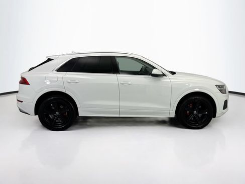 Used 2019 Audi Q8 Premium w/ Convenience Package AWD/4WD image 4