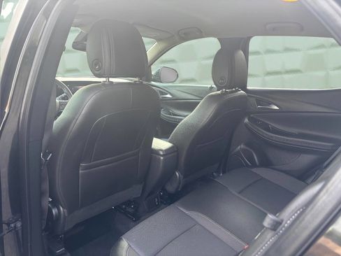 Used 2025 Buick Encore GX Preferred image 16
