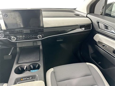 Used 2024 Honda Prologue EX image 27