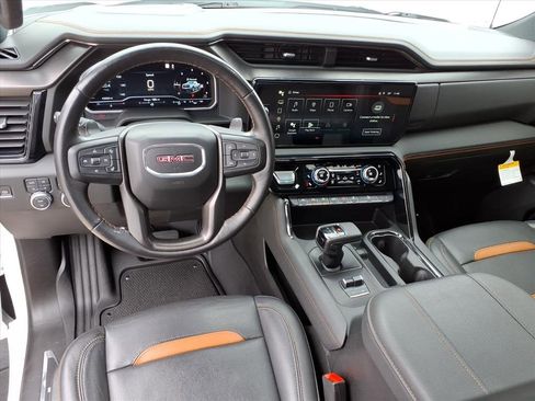 Used 2023 GMC Sierra 1500 AT4 w/ AT4 Premium Package image 22
