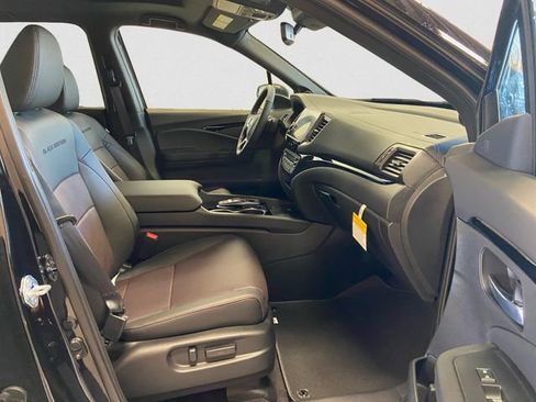 New 2026 Honda Ridgeline Black Edition image 15