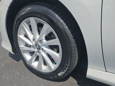 Used 2024 Toyota Camry LE FWD image 13