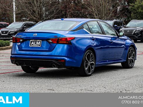 Used 2025 Nissan Altima 2.5 SR image 7