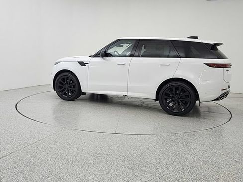 New 2026 Land Rover Range Rover Sport Dynamic SE AWD/4WD image 7