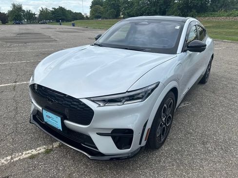 Certified 2023 Ford Mustang Mach-E GT AWD/4WD image 4