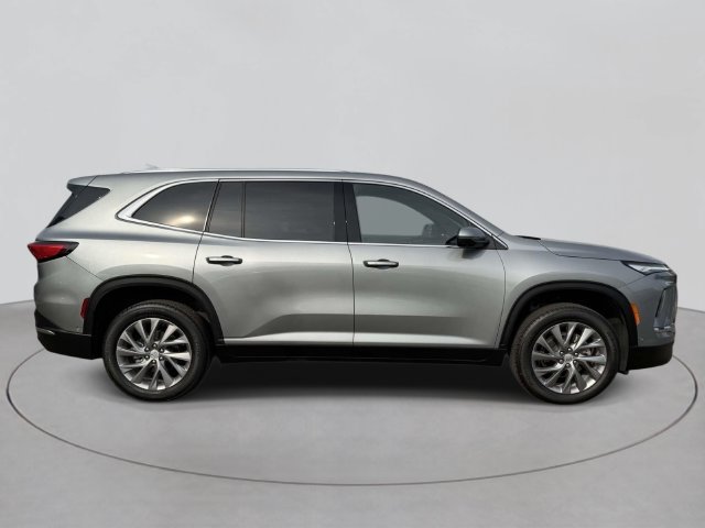 Used 2026 Buick Enclave Preferred w/ Super Cruise Package FWD image 5